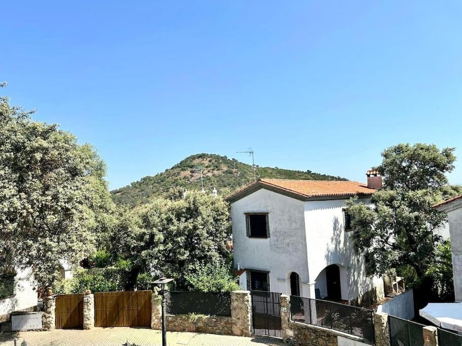 Hispalis Villa En Aracena La Umbria (Huelva) Exterior foto