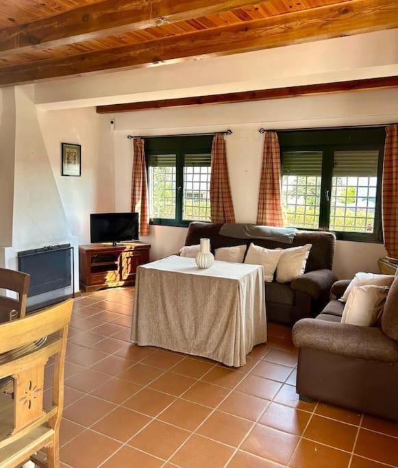 Hispalis Villa En Aracena La Umbria (Huelva) Exterior foto